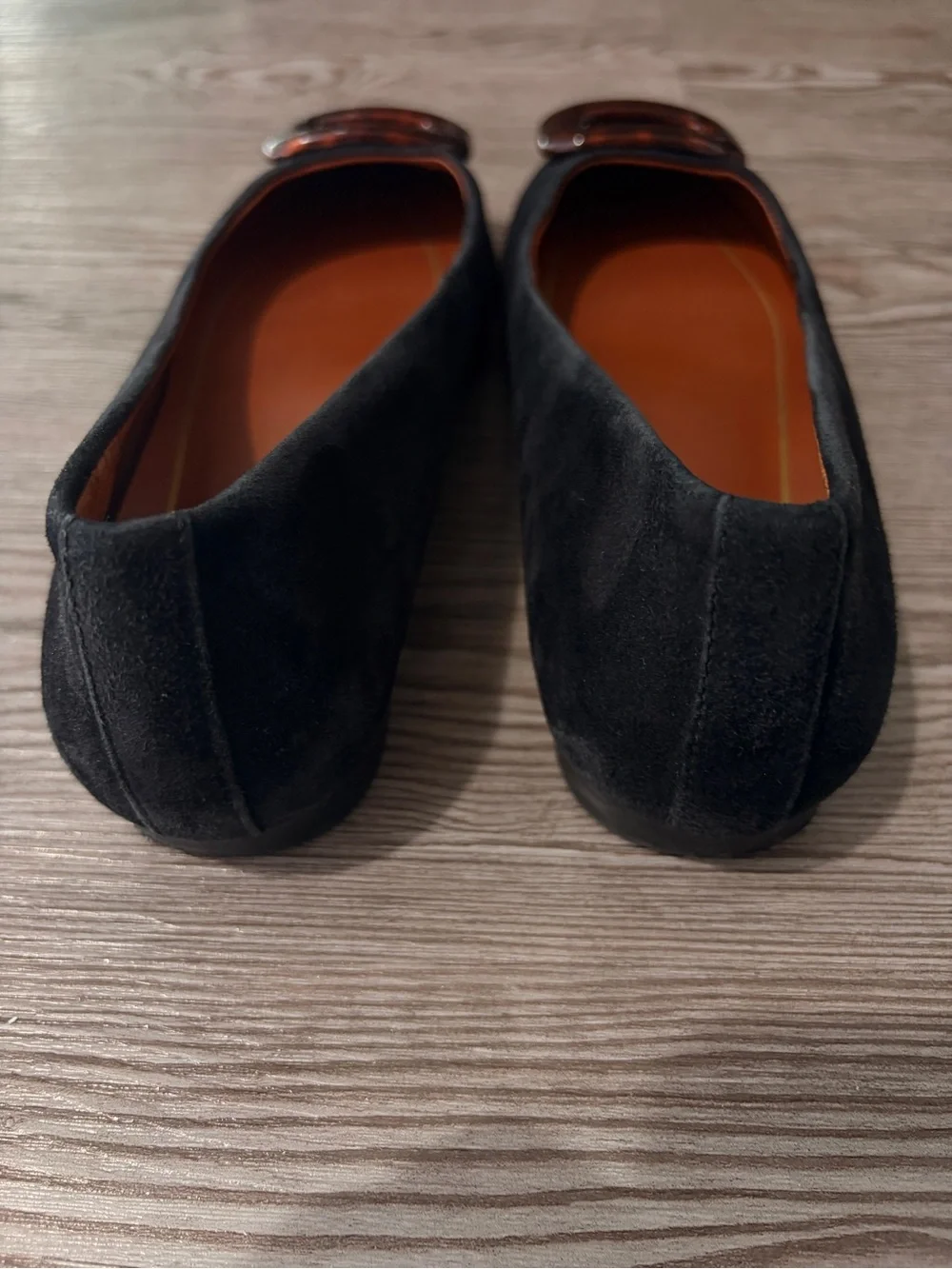 VIONIC BLACK SUEDE LOOK POINTED TOE FLATS WITH TORTOISESHELL BUCKLE, SIZE 7.5 - Picture 6 of 7